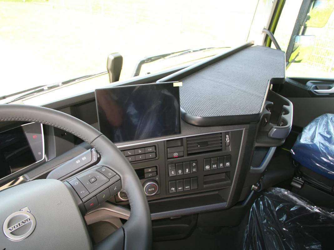 Lastbilsbord Maxi Volvo FH5 2021-