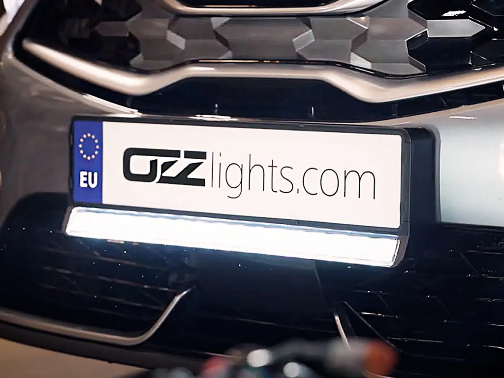OZZ LP1 LED Extraljusramp - Svart/Vit